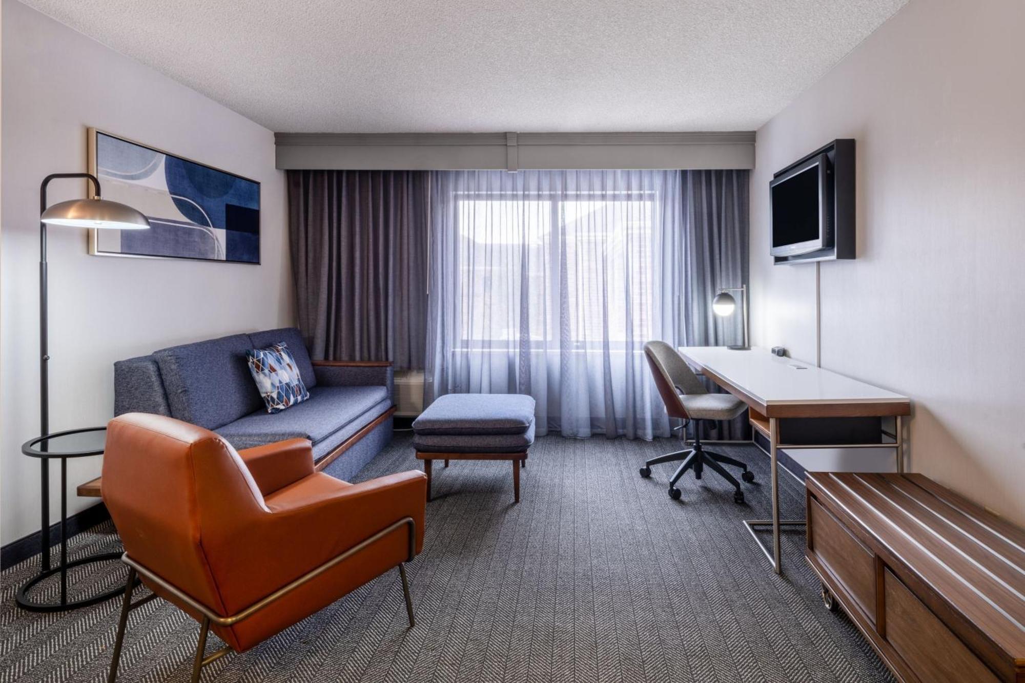 Courtyard Salt Lake City Airport Bagian luar foto